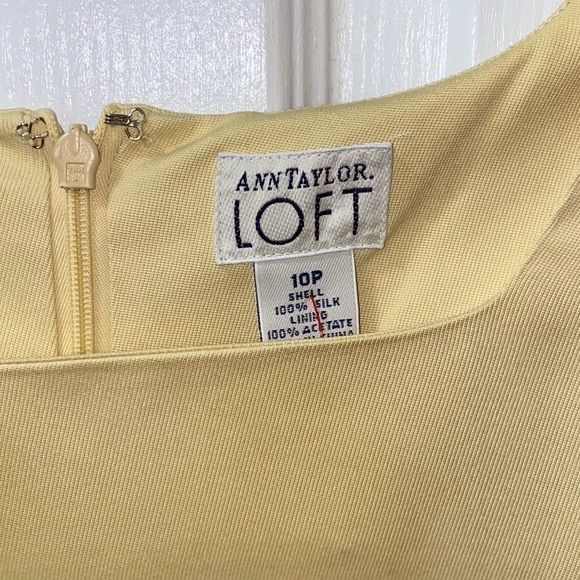 100% SILK | ANN TAYLOR LOFT VINTAGE | Yellow Sleeveless Square Neck Sheath dress - Picture 7 of 9